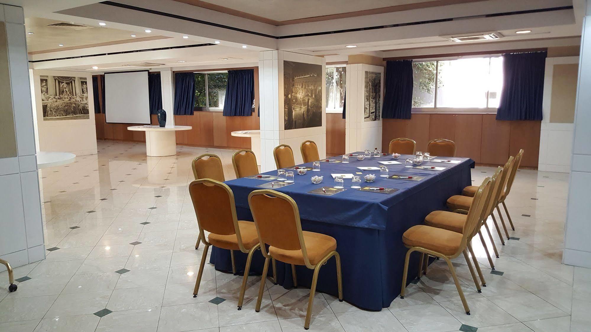 Cicerone Hotel Roma Esterno foto